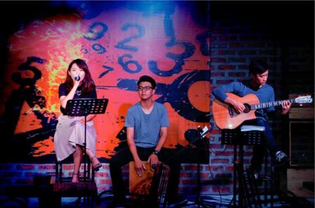 Biểu diễn tác phẩm tại phòng trà có phải xin phép tác giả