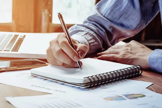 Tác phẩm văn học được bảo vệ bản quyền như thế nào?