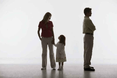 Làm đơn ly hôn khi muốn chấm dứt quan hệ hôn nhân